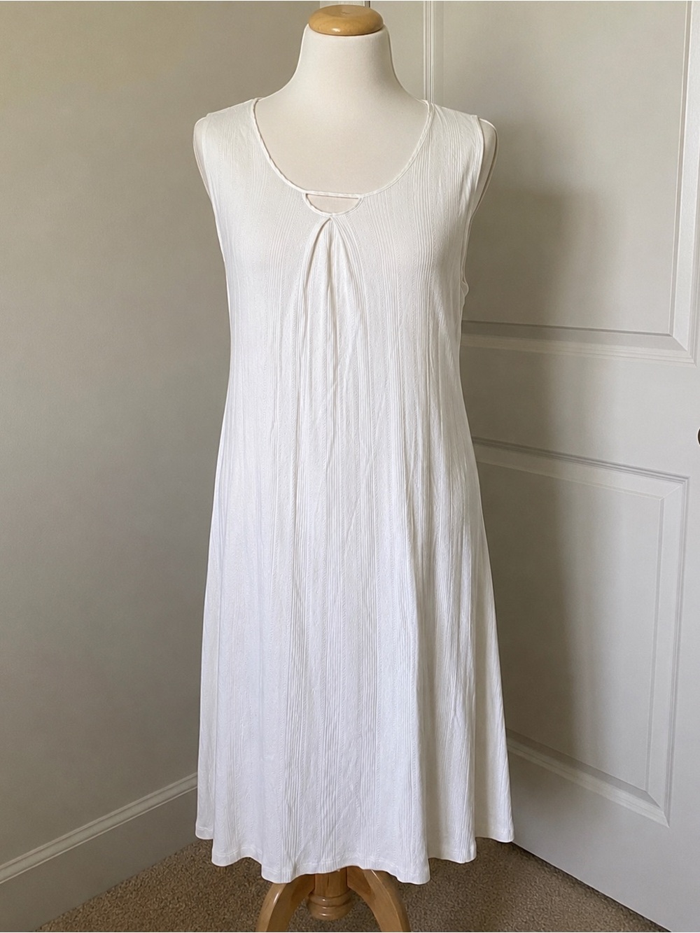 Hanro Switzerland White Cotton Modal Nightgown Sleep Dress Pointelle Sleeveles M
